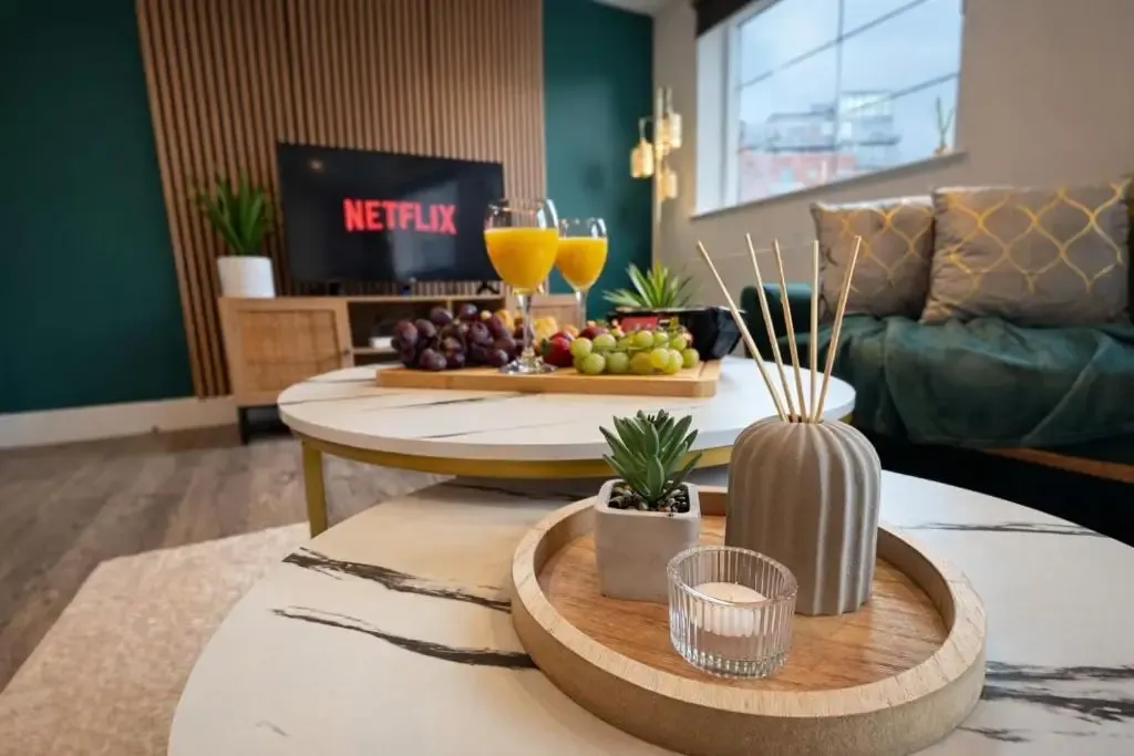2 Bed 2 Bath Birmingham City Centre Apartment with secure Parking in B16 8AE, Birmingham, West Midlands, England, United Kingdom - Property image 19 - VivreStays