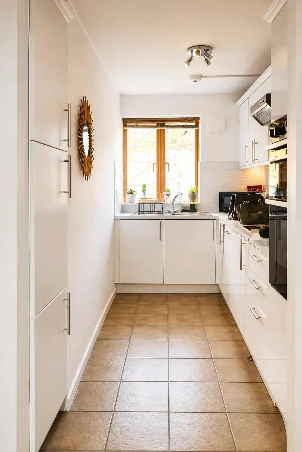 4BR South London Home | Ground-Floor Bedroom | Sleeps 8 in 57 Leigham Court Road, Lambeth, London, SW16 2NJ, United Kingdom - Property image 15 - VivreStays