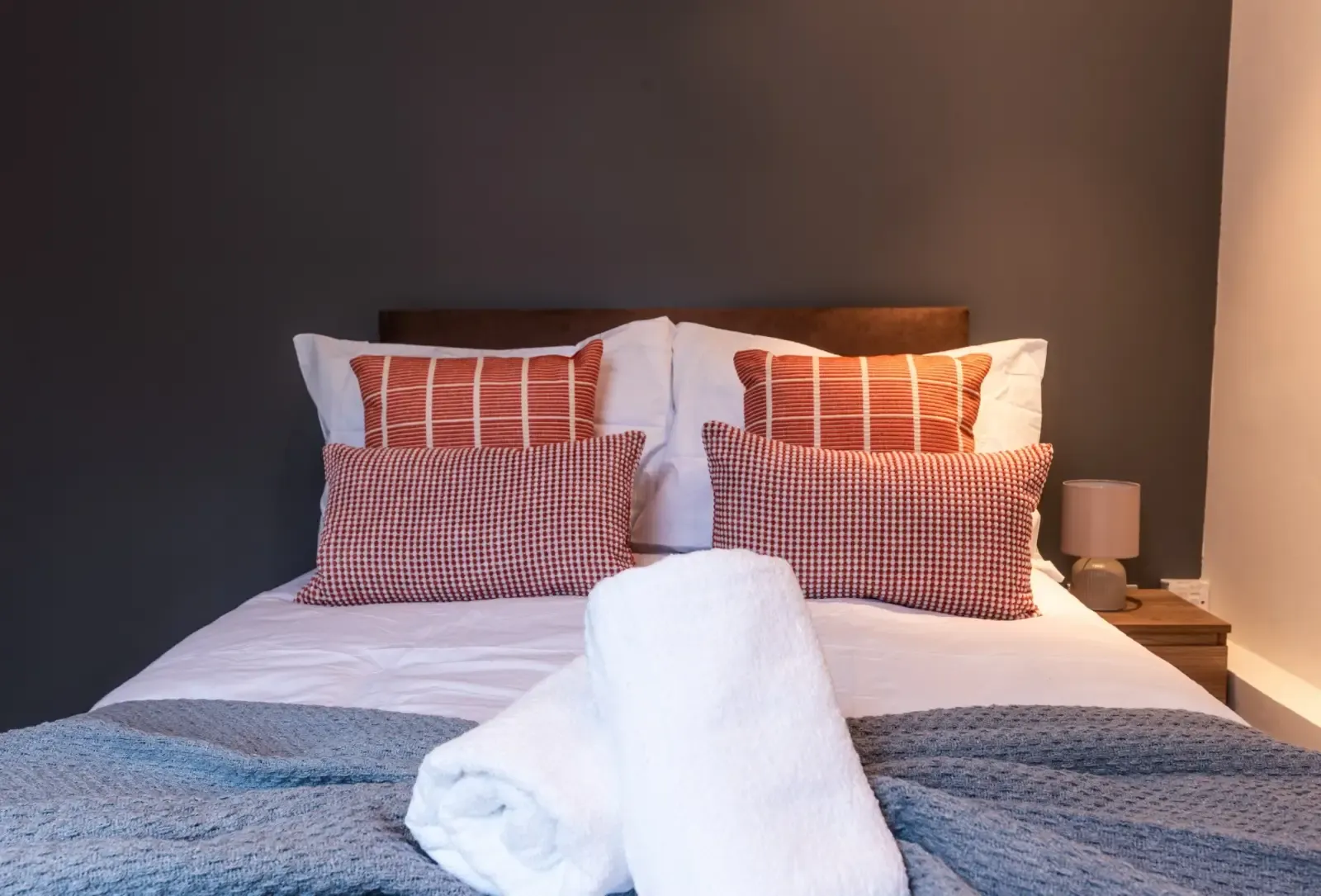 Spacious 3-Bedroom London Townhouse | Swiss Cottage in 107 Fellows Road, London Borough of Camden, London, NW3 3JS, United Kingdom - Property image 15 - VivreStays
