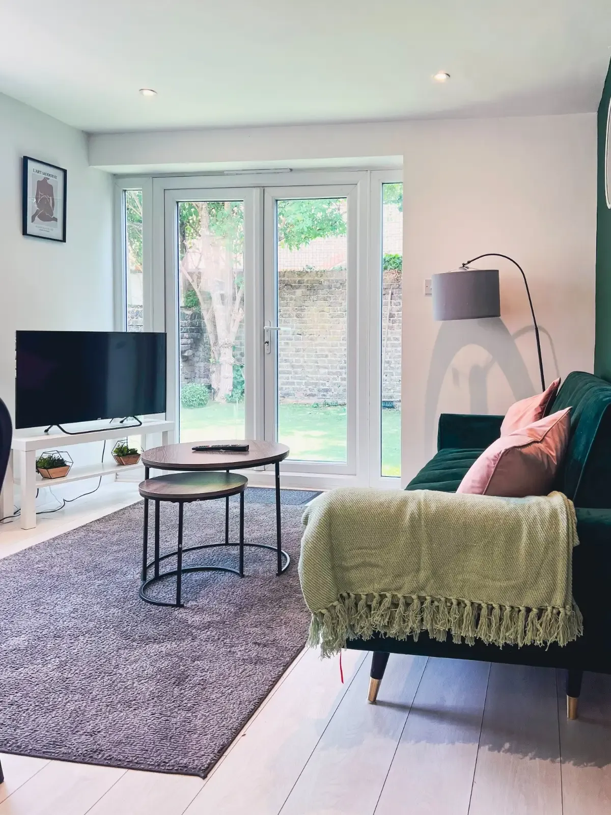 Premium 3-BR Ground-Floor Garden Flat – Queen's Park, London in 211 Ashmore Road, W9 3DB - Property image 11 - VivreStays