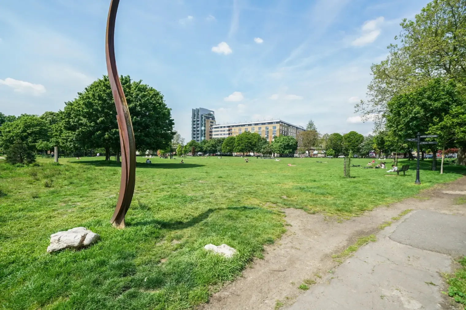 Professionally Managed 2-Bedroom Apartment | Central London in 72-74 Bridport Place, Hackney, London, N1 5DS, United Kingdom - Property image 14 - VivreStays
