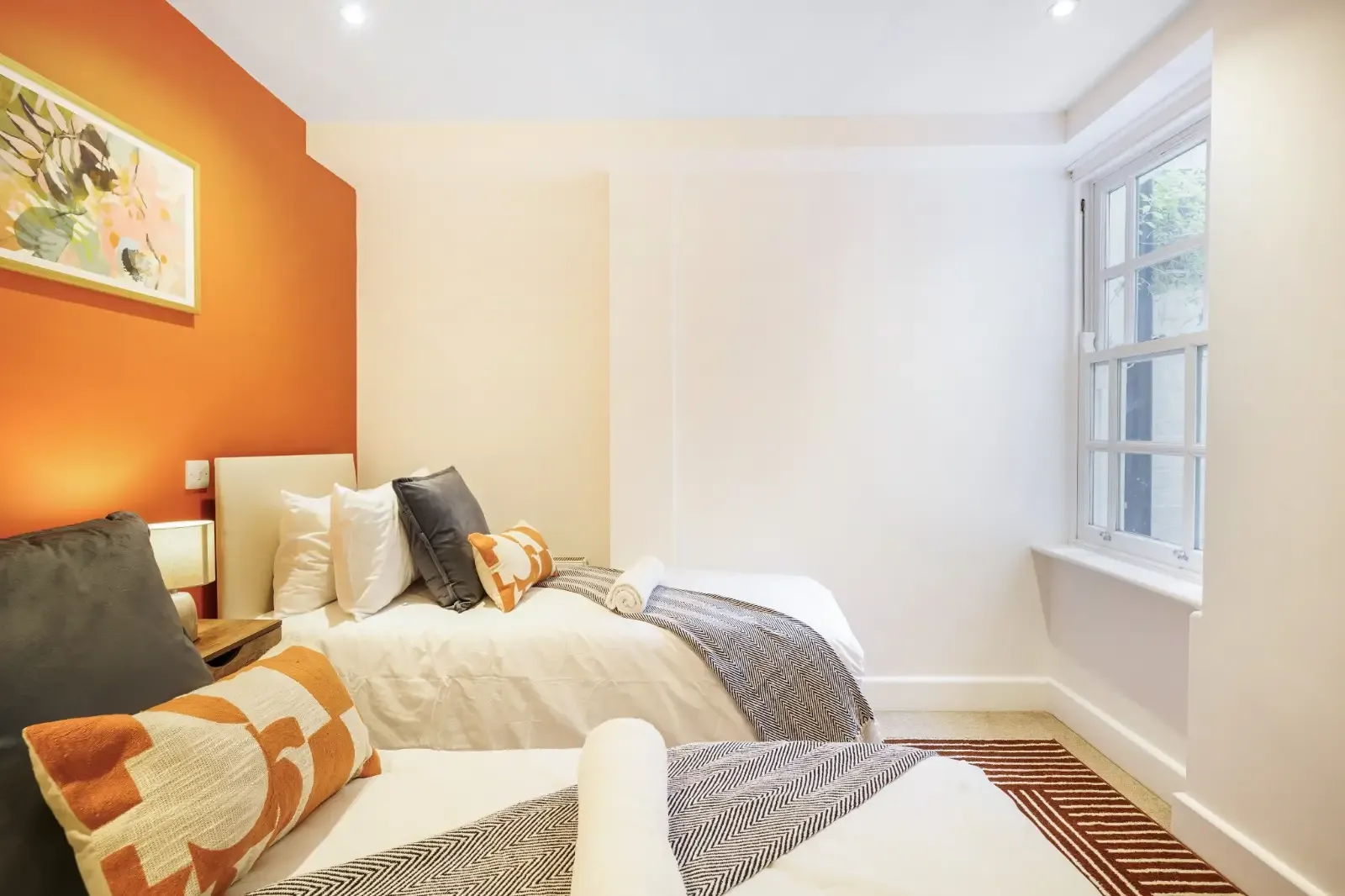 Professionally Managed 2-Bedroom Apartment | Central London in 72-74 Bridport Place, Hackney, London, N1 5DS, United Kingdom - Property image 16 - VivreStays