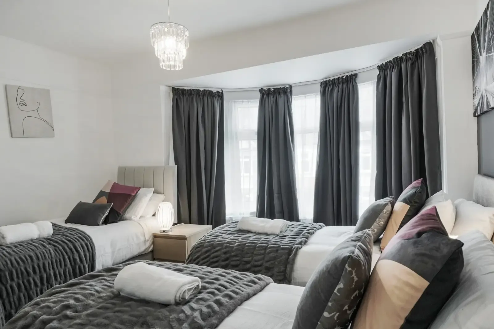 Spacious 4-Bedroom Apartment | Brixton & Tulse Hill | Ideal for Corporate & Extended Stays serviced apartment - London - VivreStays