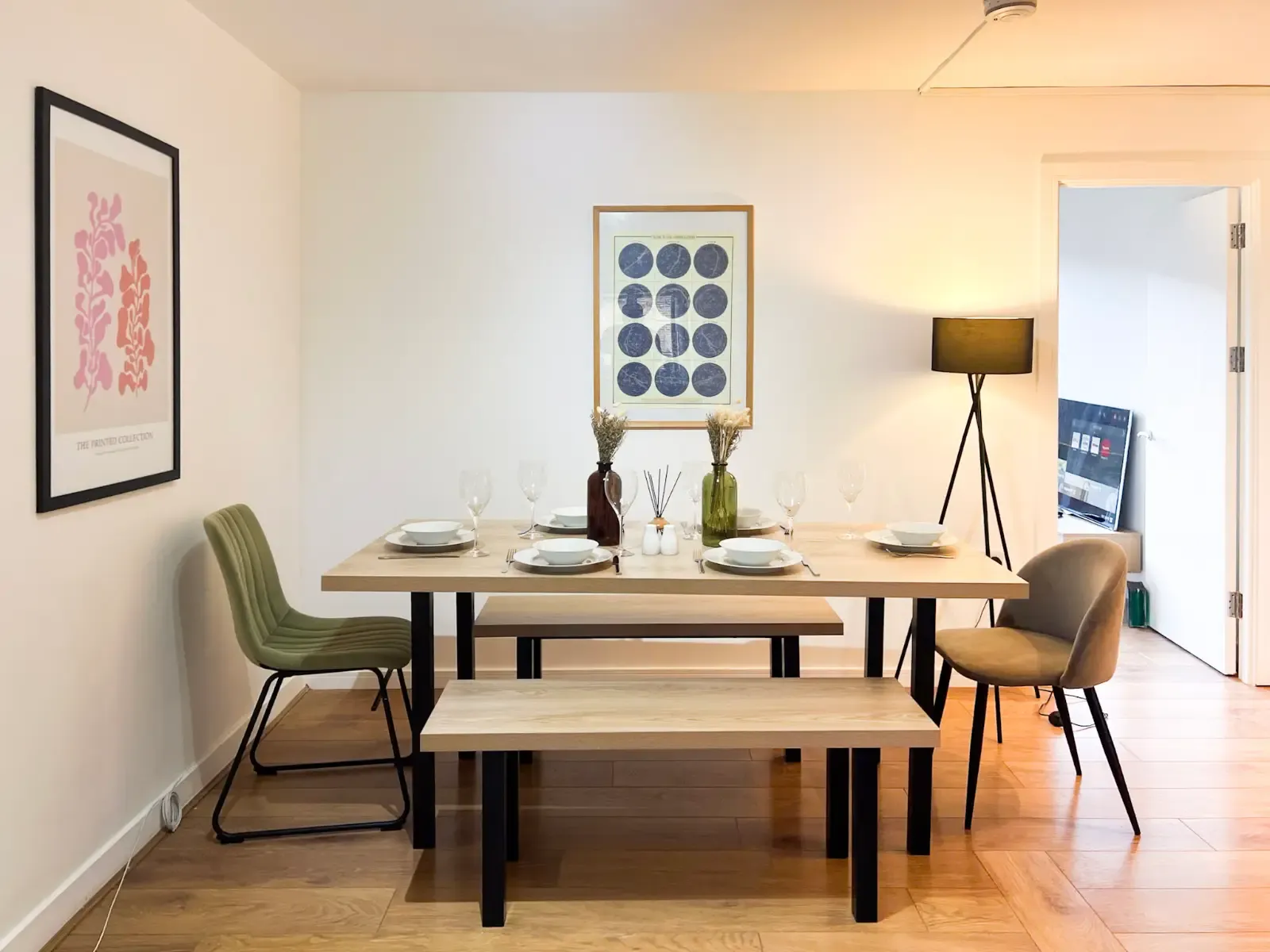 Spacious 3-Bedroom Duplex | King’s Cross & Euston | Corporate Relocation Stays in 48 Polygon Road, NW1 1QA - Property image 2 - VivreStays