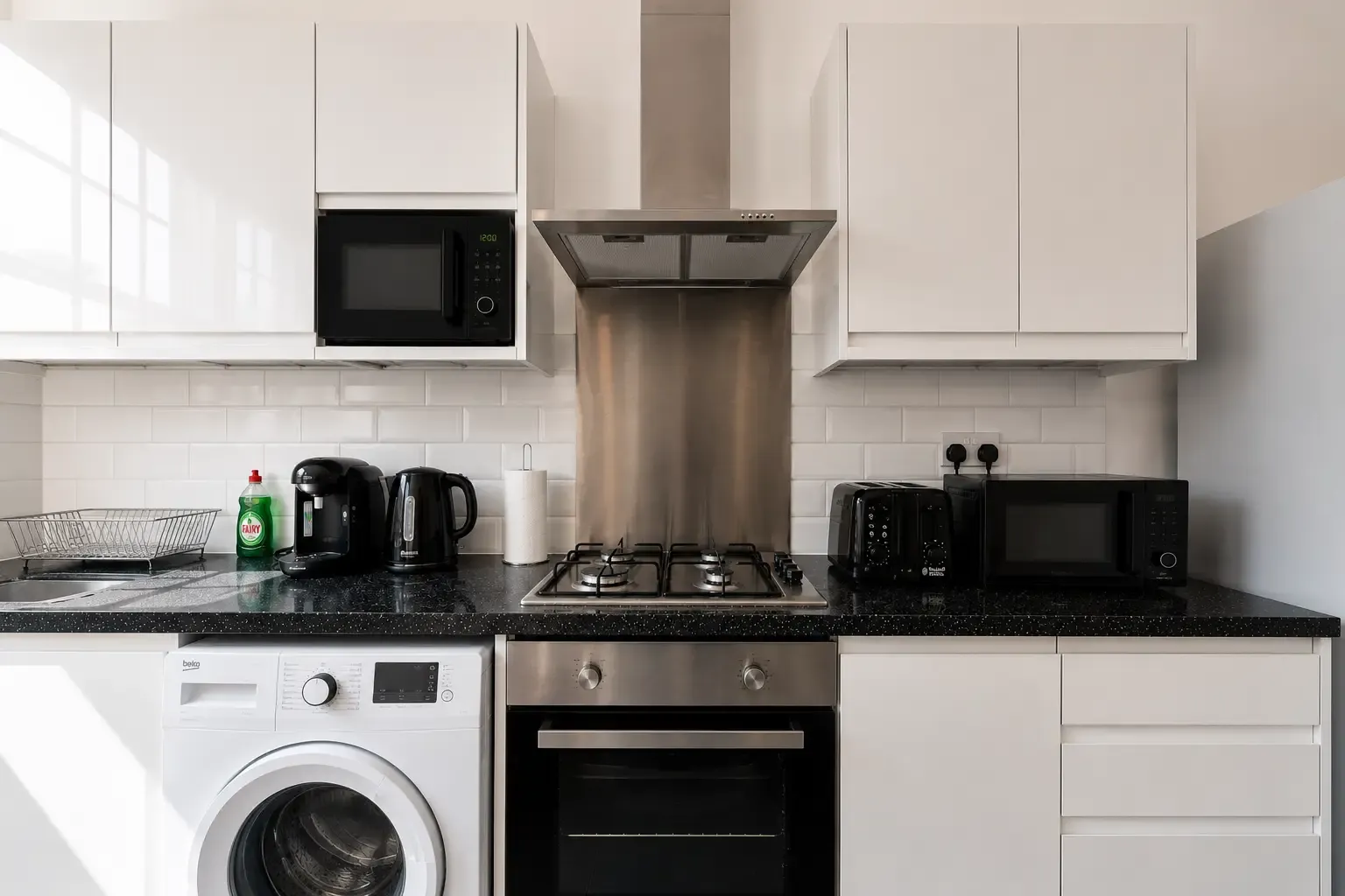 Spacious 2-Bedroom Apartment | London Bridge | Relocation Stays in SE1 2XL - Property image 8 - VivreStays