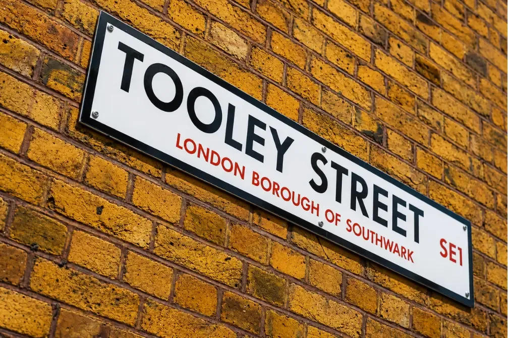 Spacious 2-Bedroom Apartment | London Bridge | Relocation Stays in SE1 2XL - Property image 14 - VivreStays