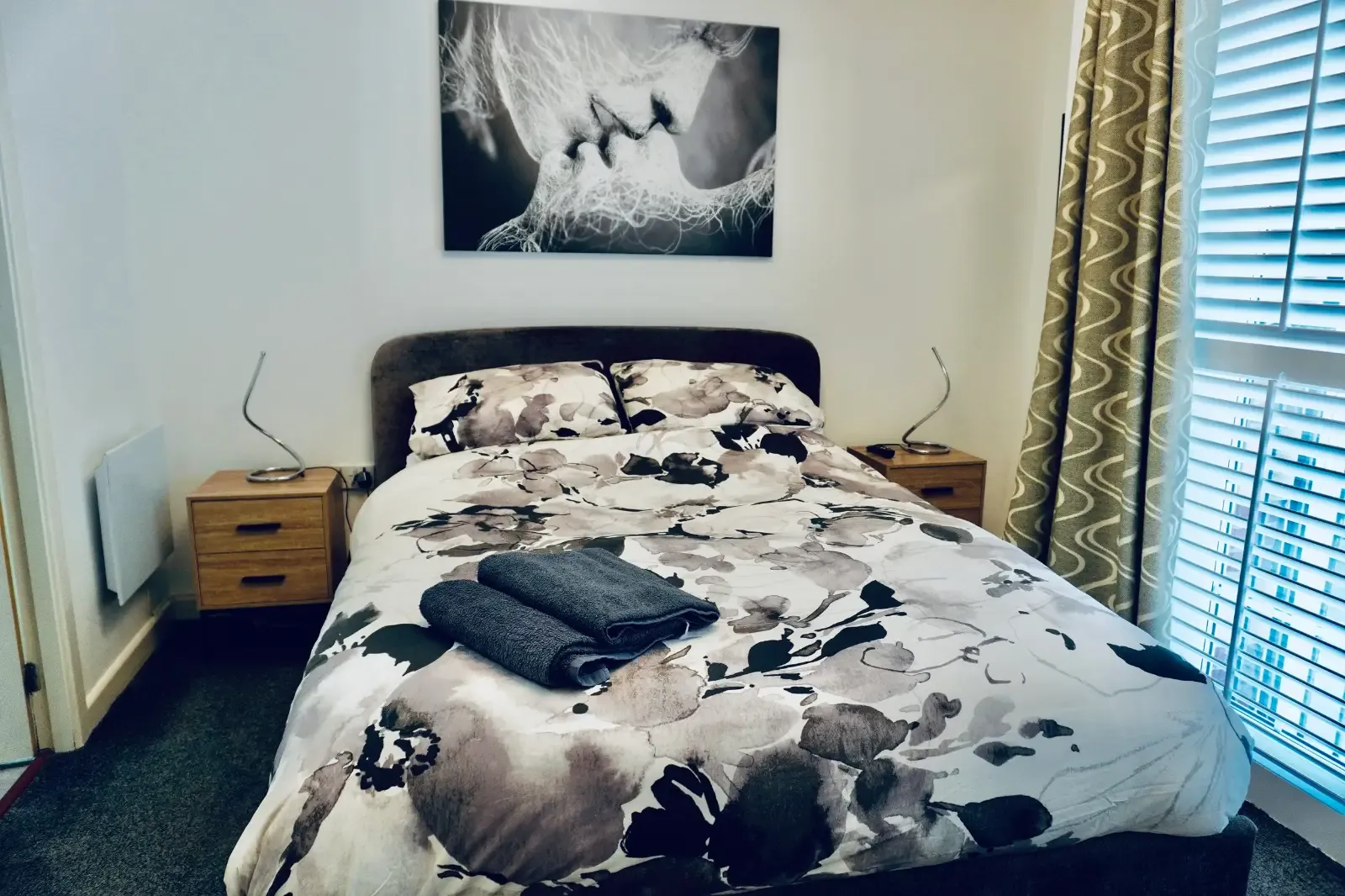 Modern Haydock 2BR | Gated Parking | Near Liverpool in 17 Cavan Drive, WA11 0GN - Property image 7 - VivreStays