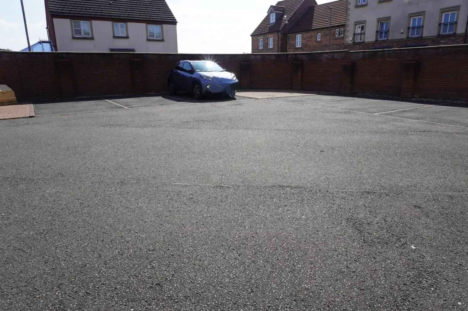 Modern Haydock 2BR | Gated Parking | Near Liverpool in 17 Cavan Drive, WA11 0GN - Property image 10 - VivreStays