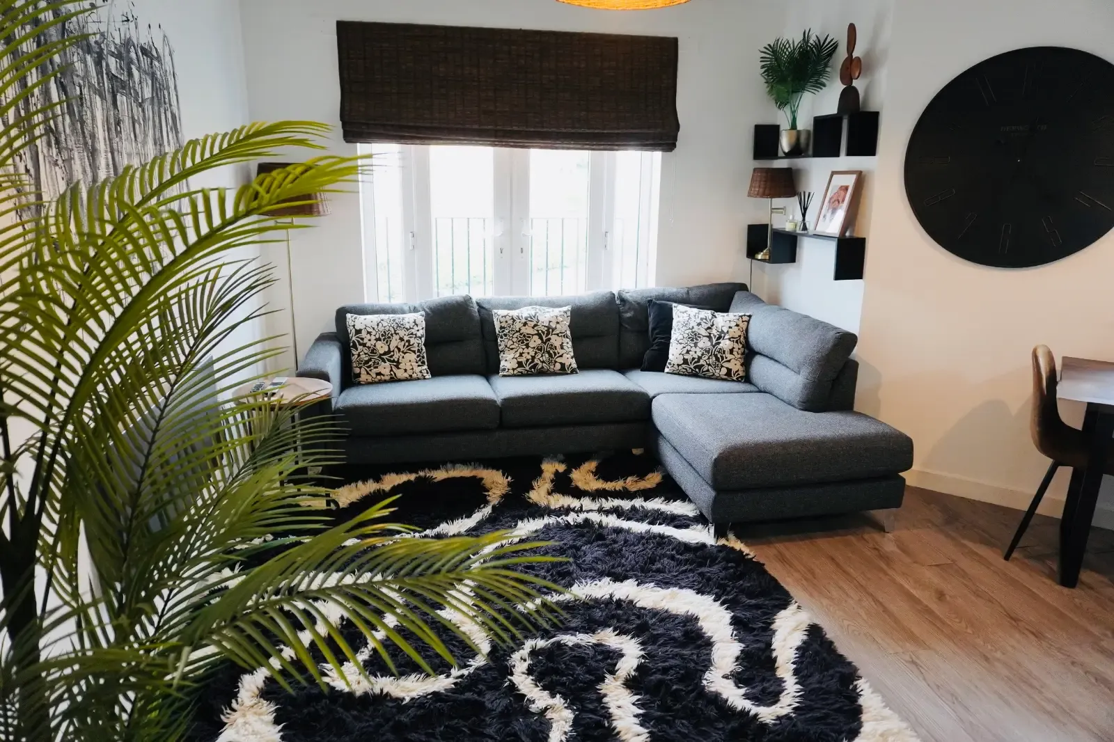 Comfortable 1 Bed Apartment | Haydock | Free Parking in 20 The Rides, WA11 0GQ - Property image 3 - VivreStays