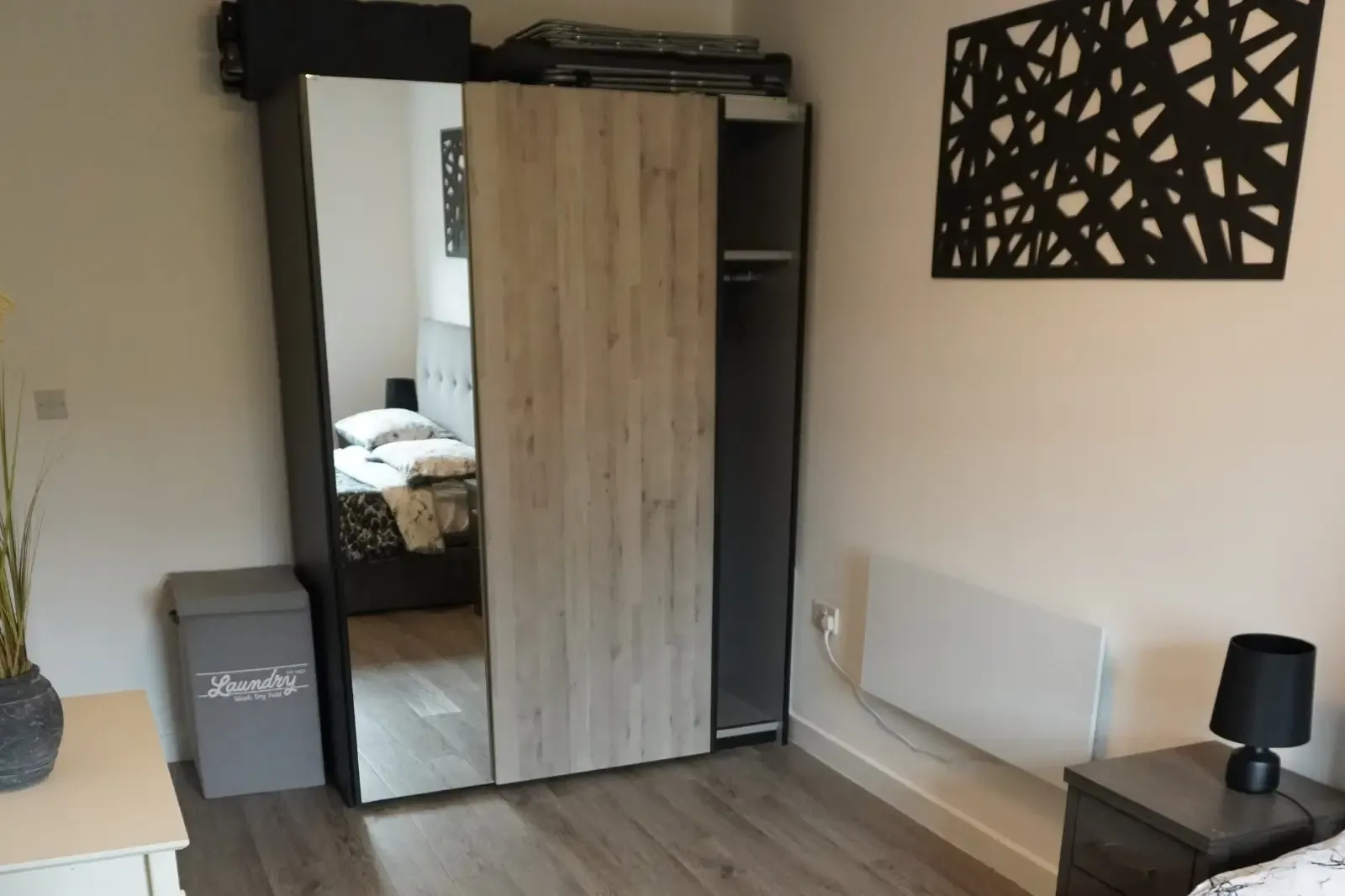 Comfortable 1 Bed Apartment | Haydock | Free Parking in 20 The Rides, WA11 0GQ - Property image 9 - VivreStays