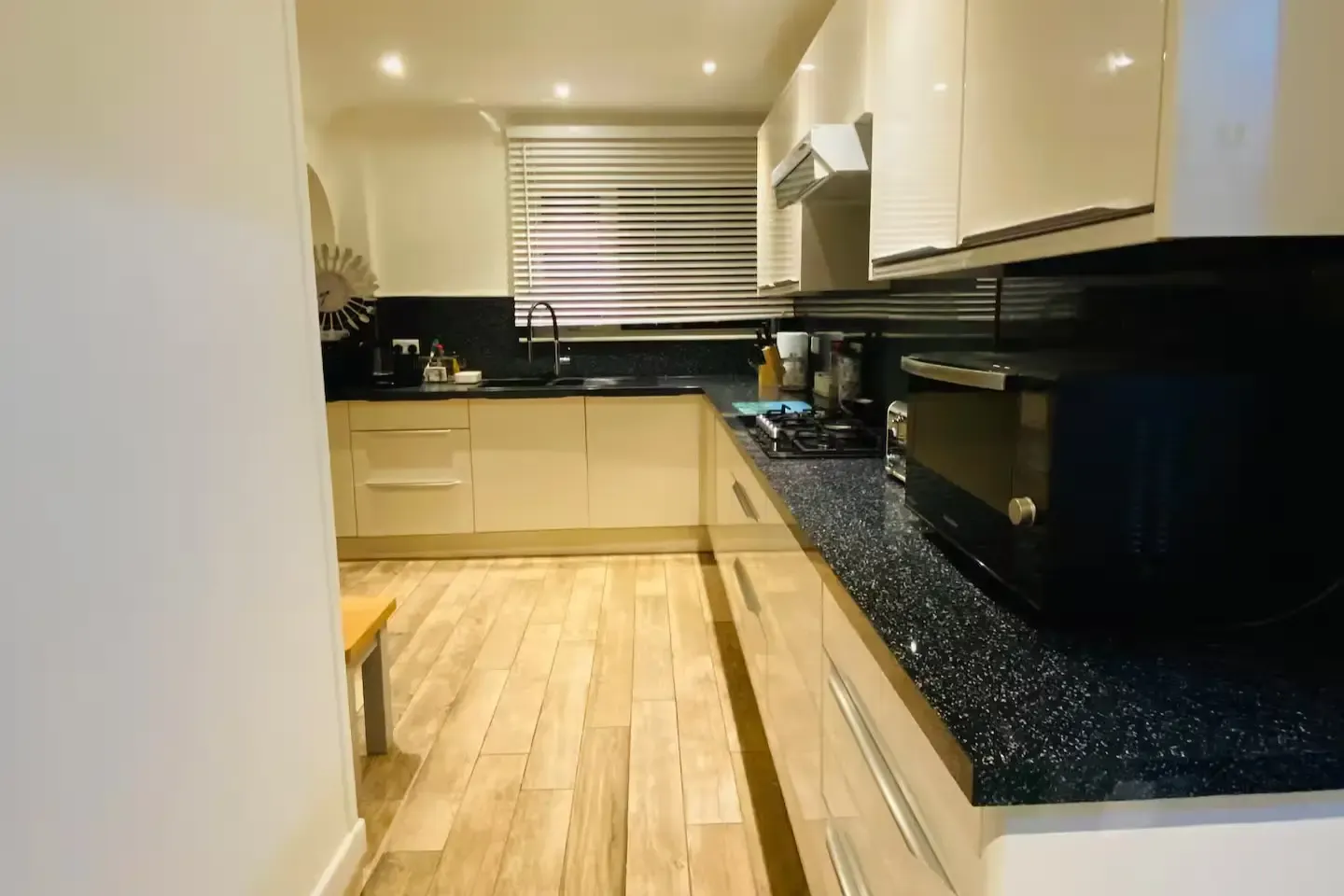 View Spacious 5 Bedroom Family Home with Parking | Isle of Wight in 18 Cadets Walk, PO32 6JP Spacious 5 Bedroom Family Home with Parking | Isle of Wight in 18 Cadets Walk, PO32 6JP - Property image 3 - VivreStays