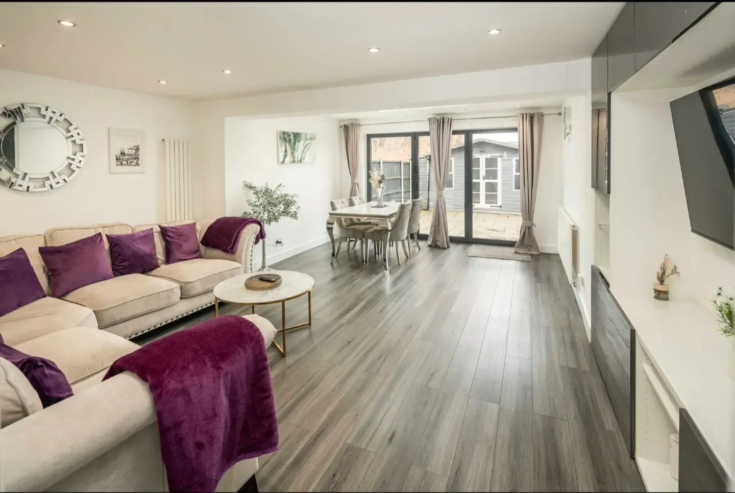 Orpington Family home serviced apartment - Orpington - VivreStays