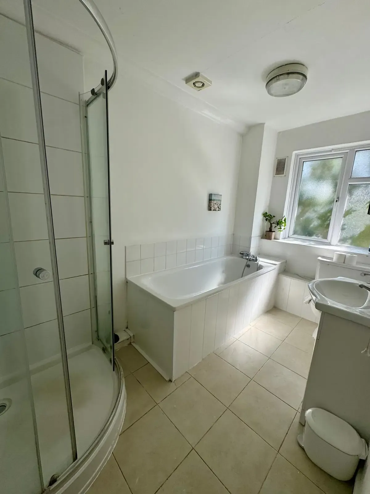 Family Home Greenwich in 43 Christchurch Way, SE10 0AB - Property image 10 - VivreStays