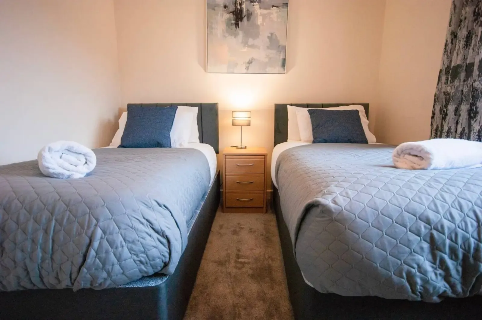 Cozy 3 Bedroom Home | Pet Friendly | Free Street Parking in 18 Bramscote Walk, CV2 1JY - Property image 21 - VivreStays