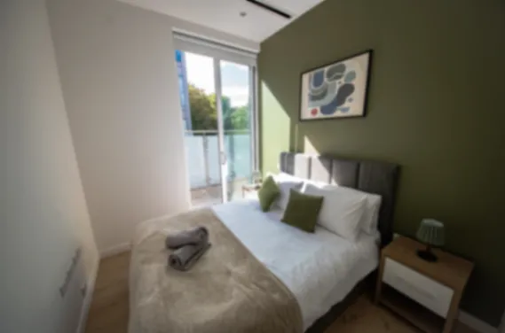 Spacious 2BR Flat | Balcony, Gym & CoWorking Space in TW8 9GU - Property image 10 - VivreStays