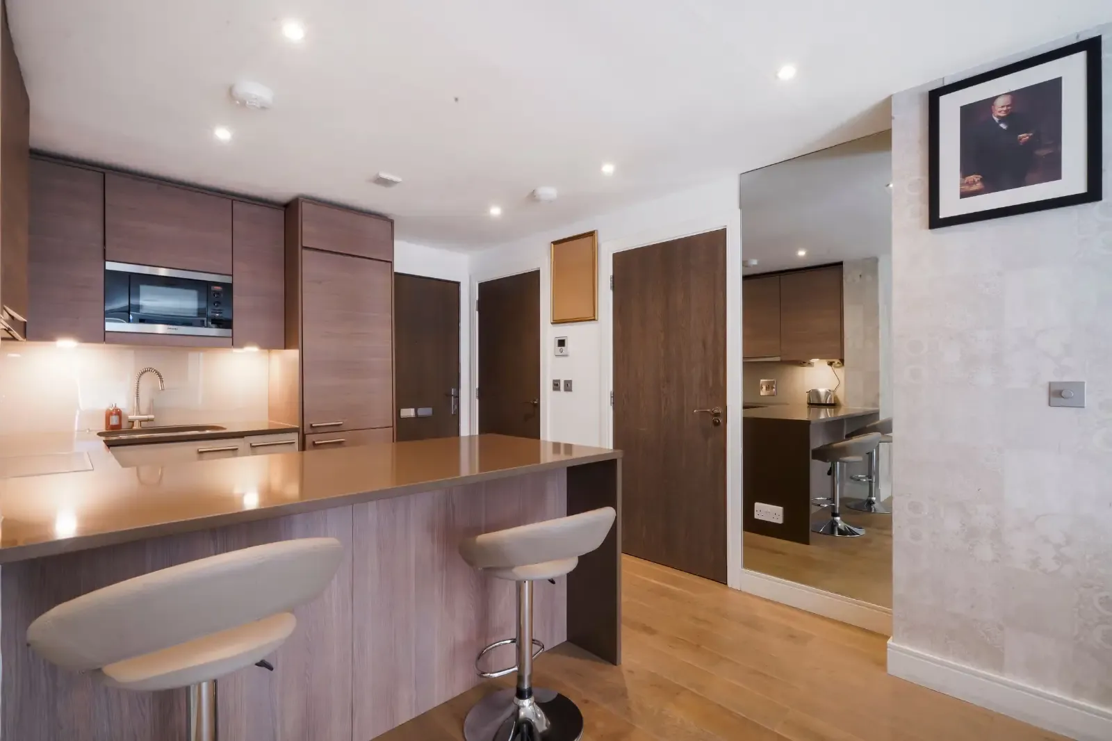 Imperial Wharf, London in 213 Townmead Road, Hammersmith and Fulham, London, SW6 2FH, United Kingdom - Property image 9 - VivreStays