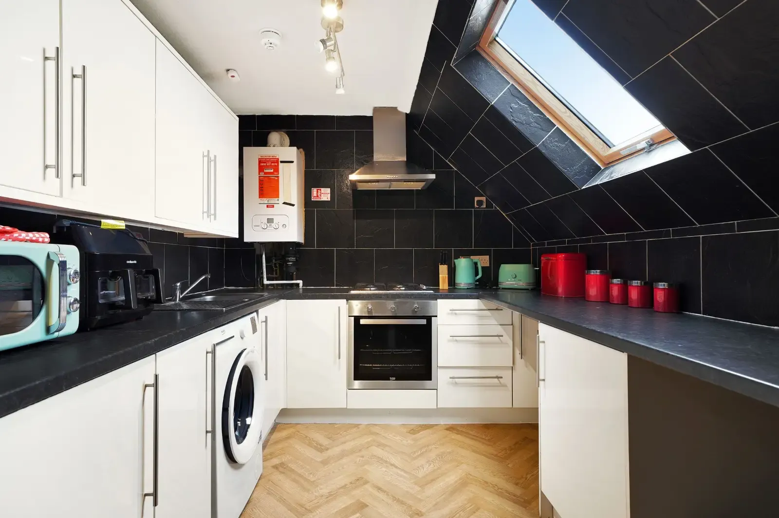 3Bedroom, Reading in RG7 1AE, Reading, Wokingham, England, United Kingdom - Property image 17 - VivreStays