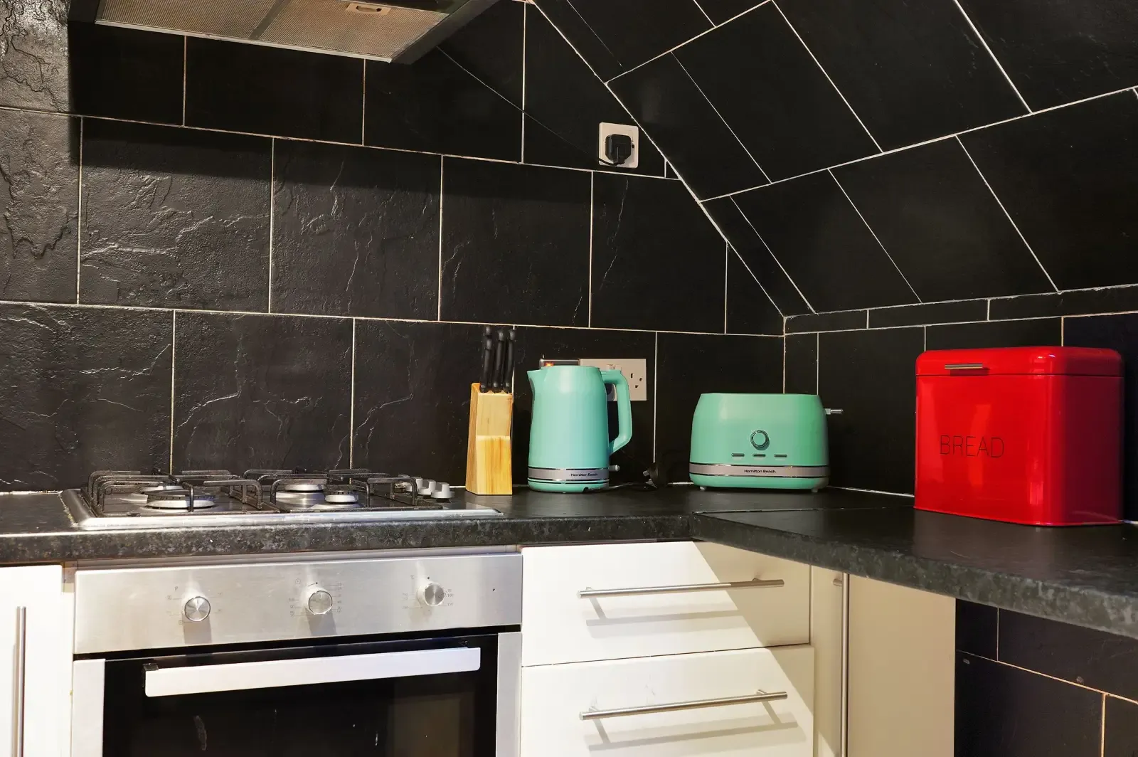 3Bedroom, Reading in RG7 1AE, Reading, Wokingham, England, United Kingdom - Property image 21 - VivreStays