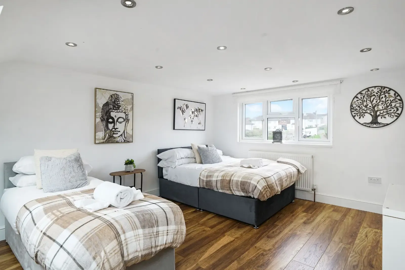 Elstree & Borehamwood 4 Bed in 52a Sullivan Way, Elstree, Borehamwood, WD6 3DJ, United Kingdom - Property image 7 - VivreStays