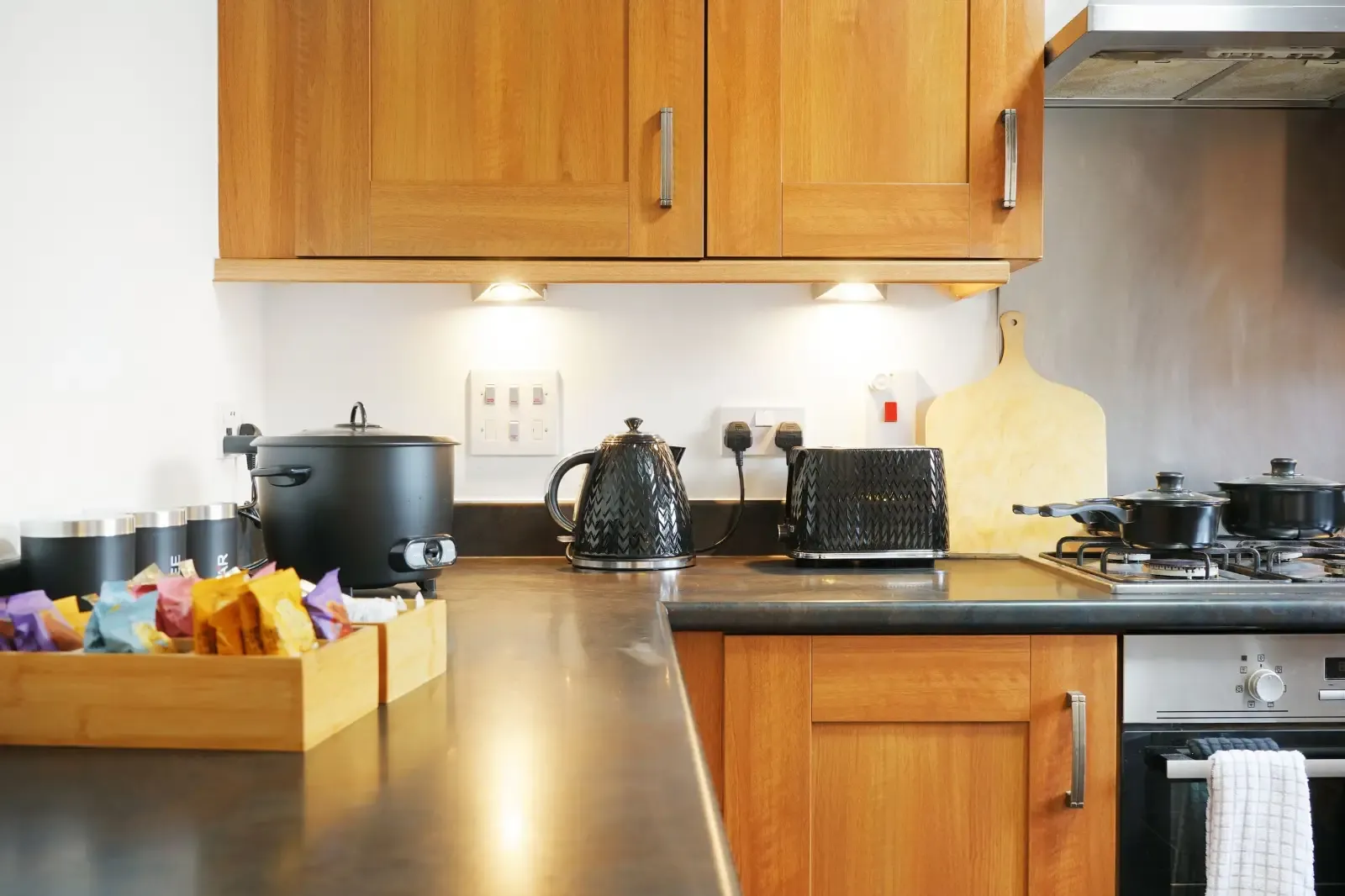 3 Bedroom Amersham in 19 The Bramblings, Little Chalfont, Amersham, HP6 6FN, United Kingdom - Property image 15 - VivreStays