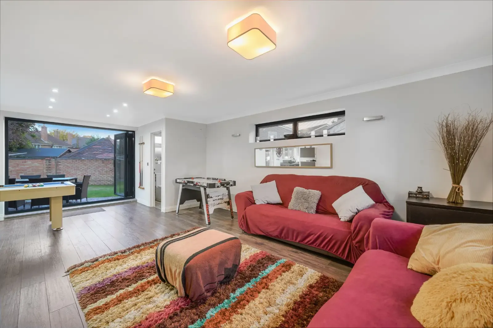 4 Bed 3 Bath in 27 Shirley Road, Maidenhead, SL6 4PH, United Kingdom - Property image 13 - VivreStays