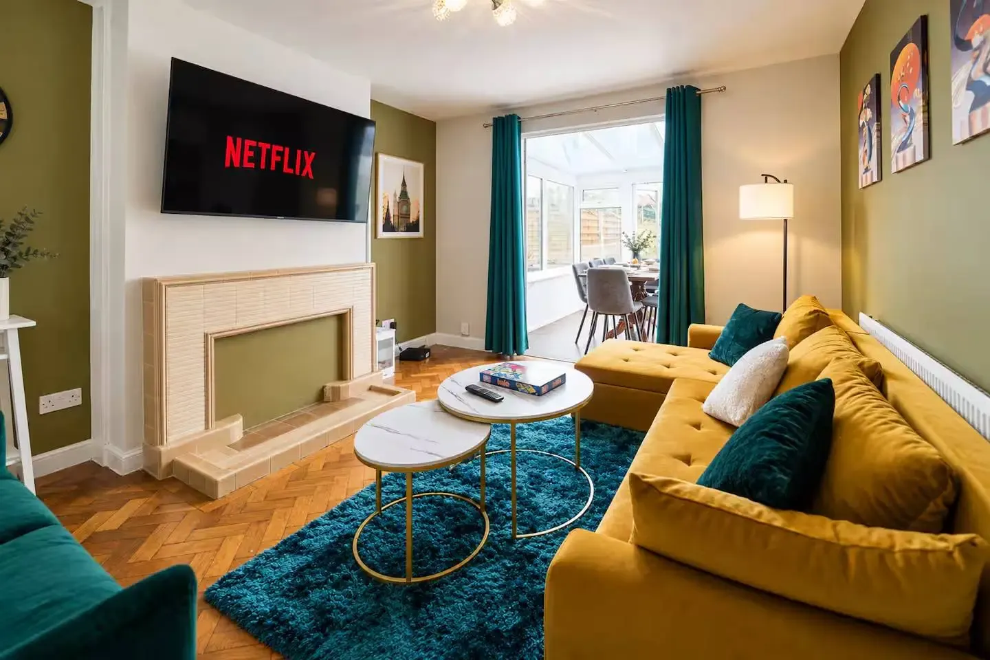 Cozy 4 Bedroom House | Sleeps 10 | Cardiff serviced apartment - Cardiff - VivreStays