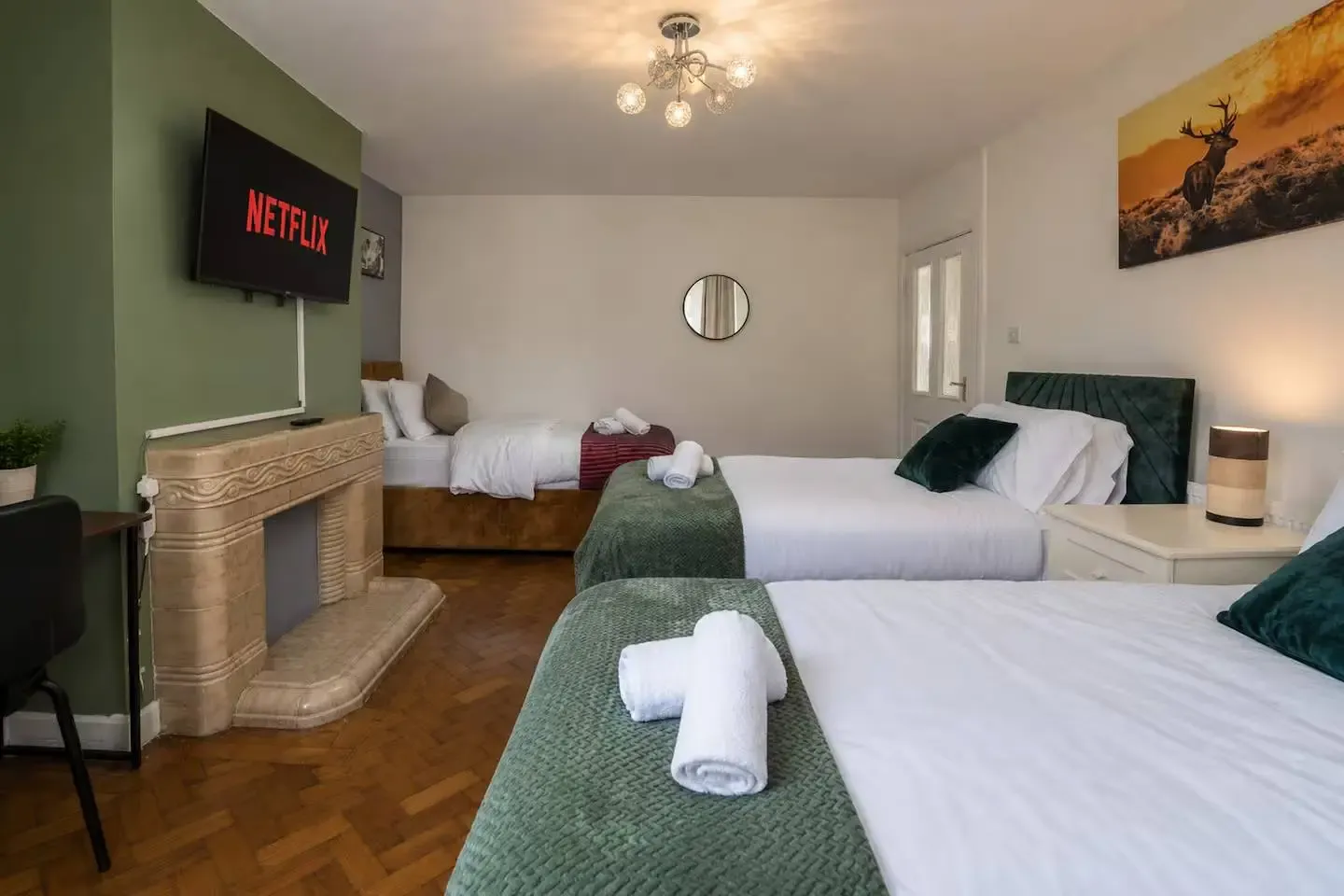 Cozy 4 Bedroom House | Sleeps 10 | Cardiff in 236 Albany Road, CF24 3RZ - Property image 6 - VivreStays