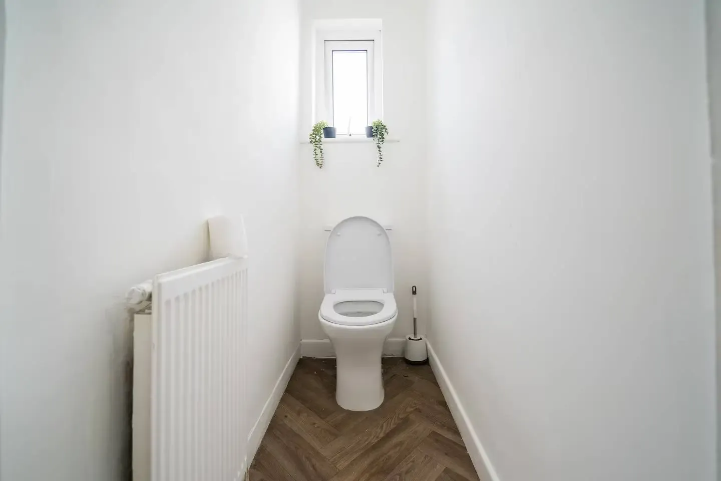 Cozy 4 Bedroom House | Sleeps 10 | Cardiff in 236 Albany Road, CF24 3RZ - Property image 18 - VivreStays