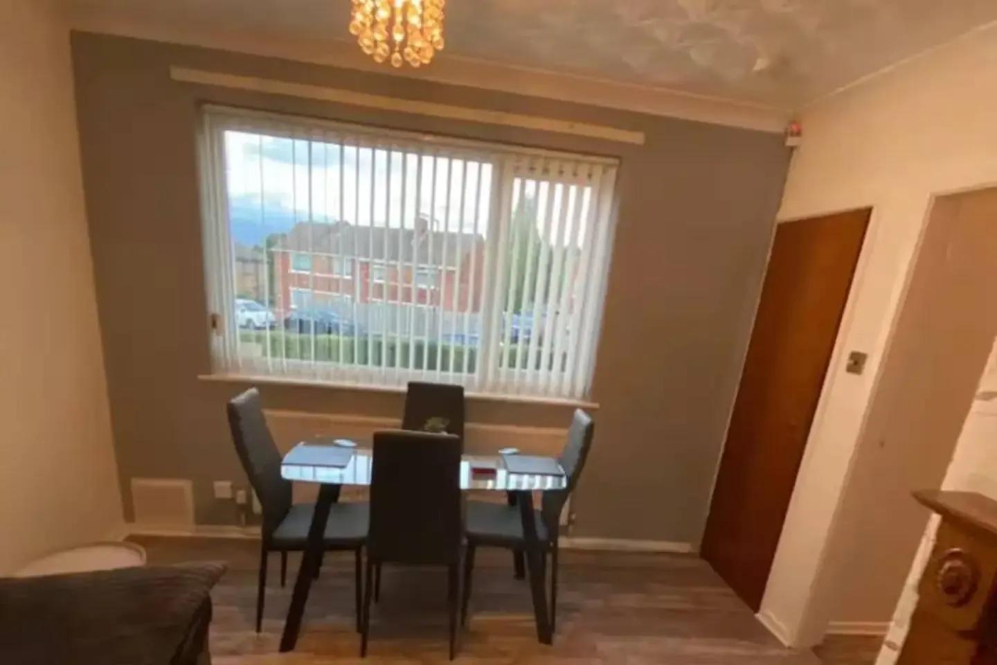 Comfortable 4 Bedroom House in Doncaster in 1 Lilac Crescent, DN12 1NH - Property image 10 - VivreStays