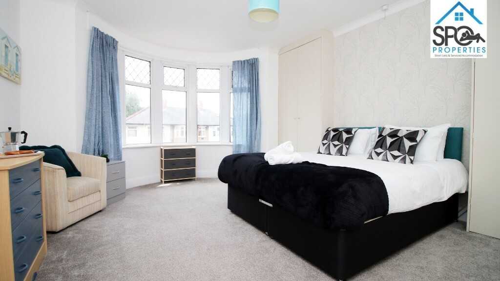 View 4-Bed Contractor Accommodation in Cardiff, South Wales in CF14 1DF, Cardiff, Cardiff, Wales, UK 4-Bed Contractor Accommodation in Cardiff, South Wales in CF14 1DF, Cardiff, Cardiff, Wales, UK - Property image 5 - VivreStays
