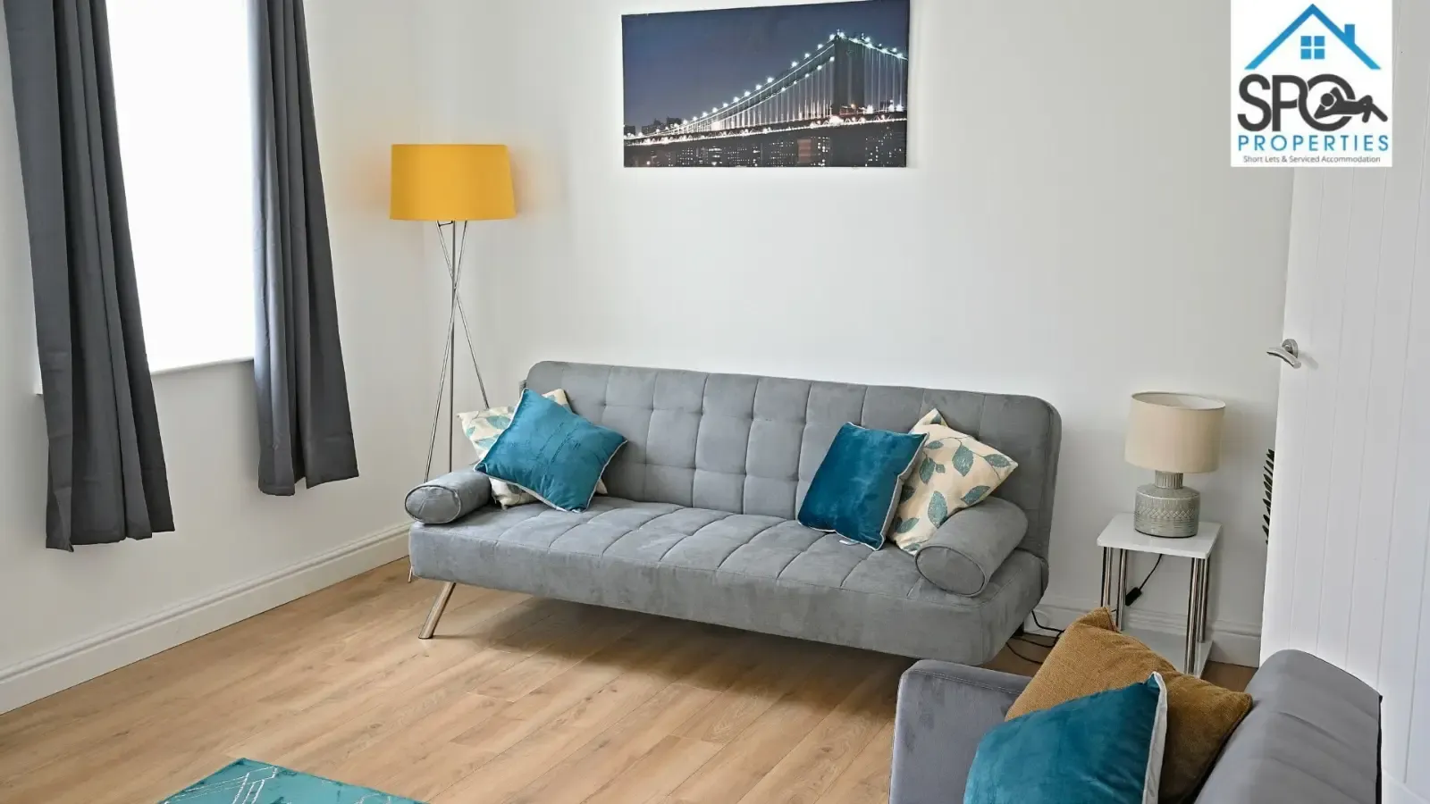 3-Bed Contractor Accommodation in Cwmbran, South Wales in NP44 4UY, Cwmbran, Torfaen, Wales, UK - Property image 10 - VivreStays