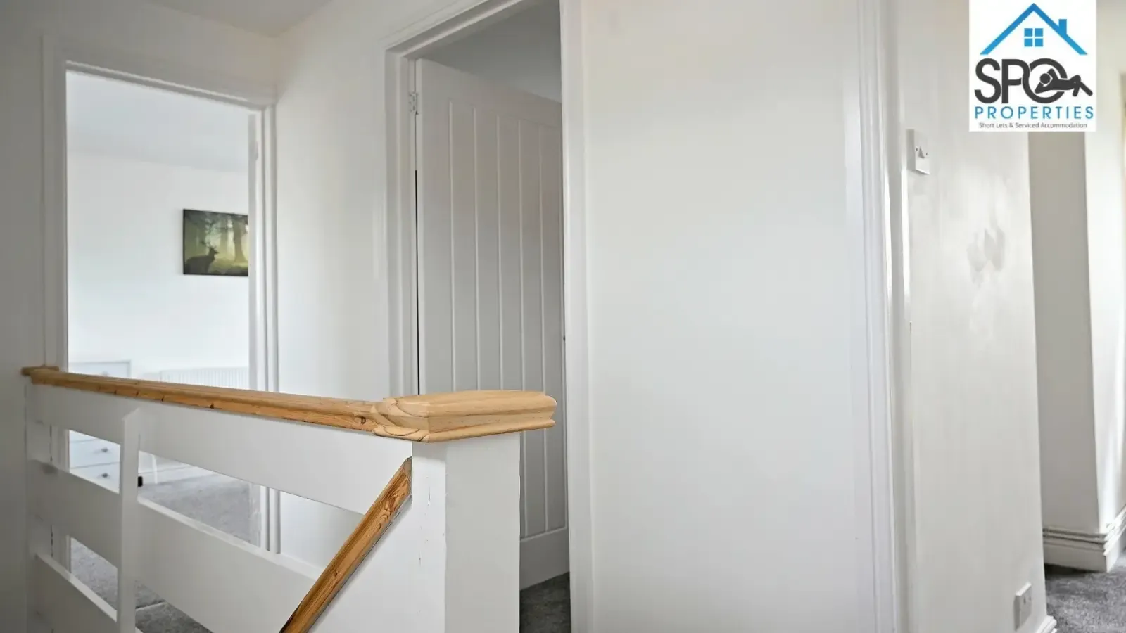 3-Bed Contractor Accommodation in Cwmbran, South Wales in NP44 4UY, Cwmbran, Torfaen, Wales, UK - Property image 14 - VivreStays