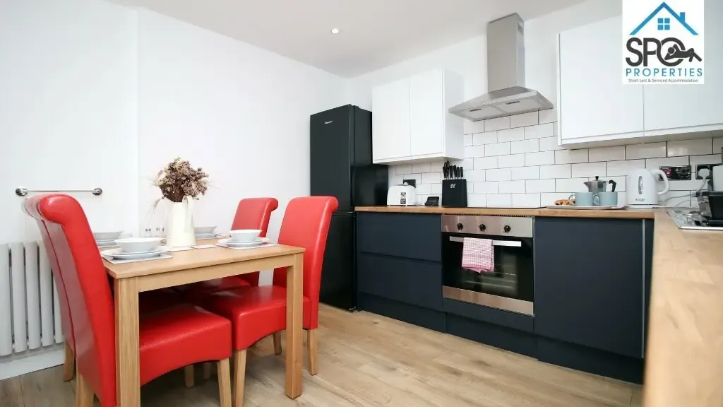 View 3-Bed Contractor Accommodation in Merthyr Tydfil, South Wales in CF48 1PG, Merthyr Tydfil, Merthyr Tydfil, Wales, UK 3-Bed Contractor Accommodation in Merthyr Tydfil, South Wales in CF48 1PG, Merthyr Tydfil, Merthyr Tydfil, Wales, UK - Property image 15 - VivreStays