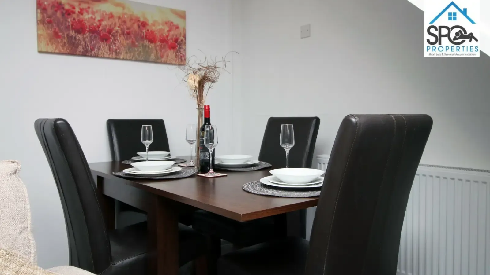 2-Bed Contractor Accommodation in Newport, South Wales in NP18 3PU - Property image 9 - VivreStays