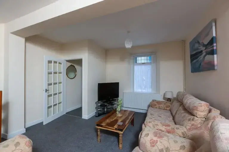 Sandfields House in SA4 4EF, Swansea, Swansea, Wales, UK - Property image 8 - VivreStays