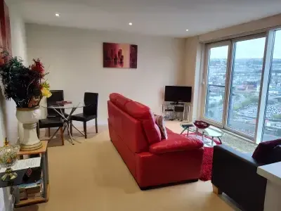 Panoramic View in SA1 1JW, Swansea, Swansea, Wales, United Kingdom - Property image 4 - VivreStays