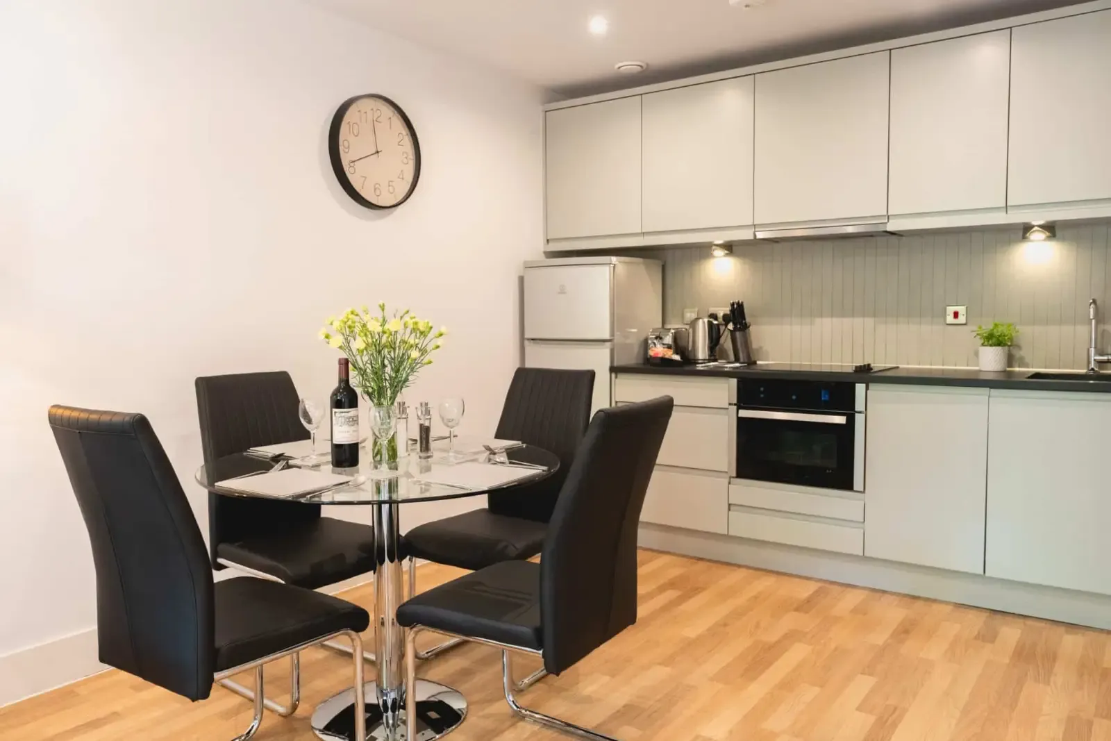 Eden House Executive 1 Bedroom serviced apartment - Cambridge - VivreStays