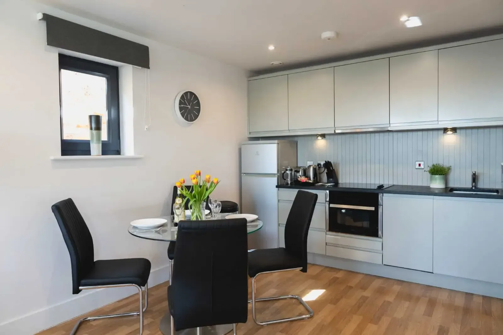 Eden House Executive 1 Bedroom in 30 Occupation Road, Cambridge, CB1 2JQ, UK - Property image 11 - VivreStays