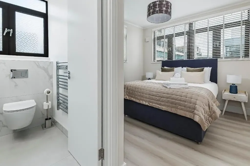 1 Bedroom at River House | Aeria Apartments in 119-121 Minories, EC3N 1DD - Property image 3 - VivreStays